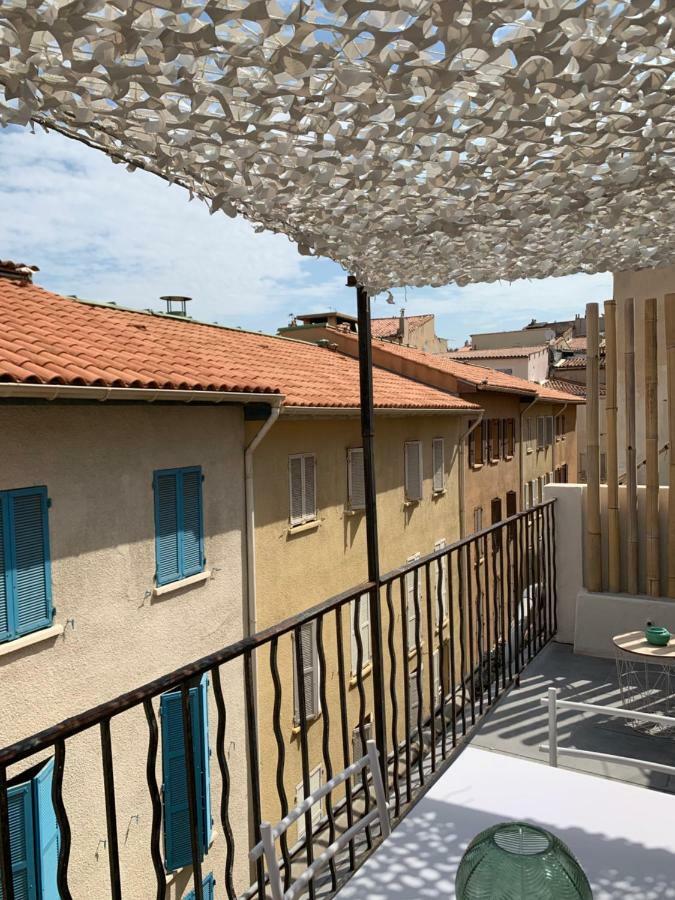 Carloo Soohome Marseille Exterior photo